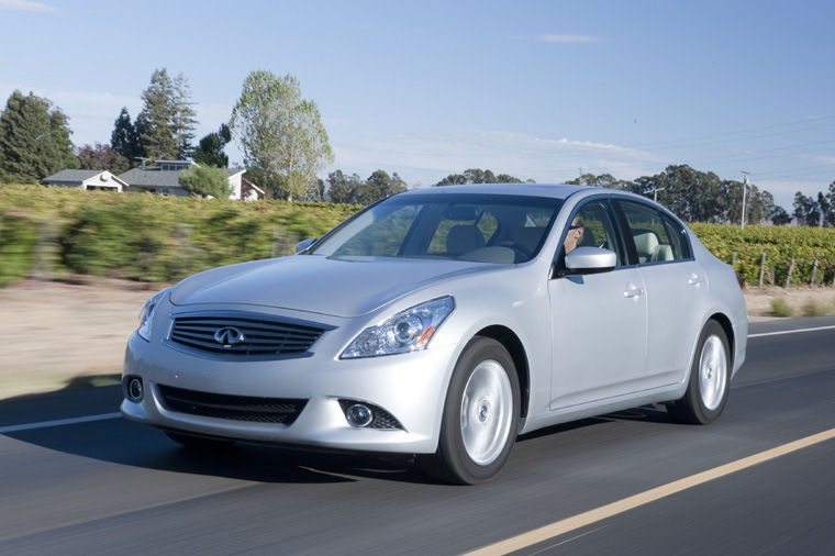 2011 Infiniti G25 Sedan Picture